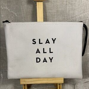 Milly clutch cosmetic bag “Slay all Day”